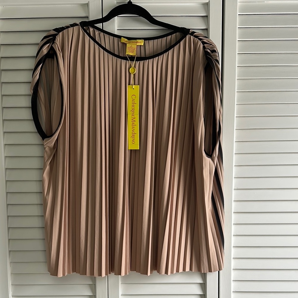 Catherine Malandrino Pleated Tan and Black Blouse